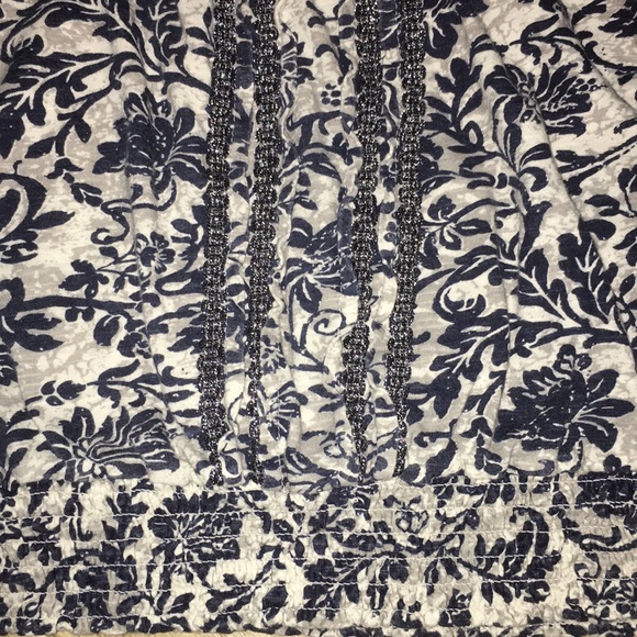 ❤️DONATED❤️Lucky Brand Blouse - Picture 2 of 4